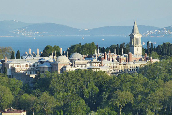 Topkapi sarayi İstanbulda Gezilecek Yerler, Görülmesi Gereken En Güzel Yerlerler.